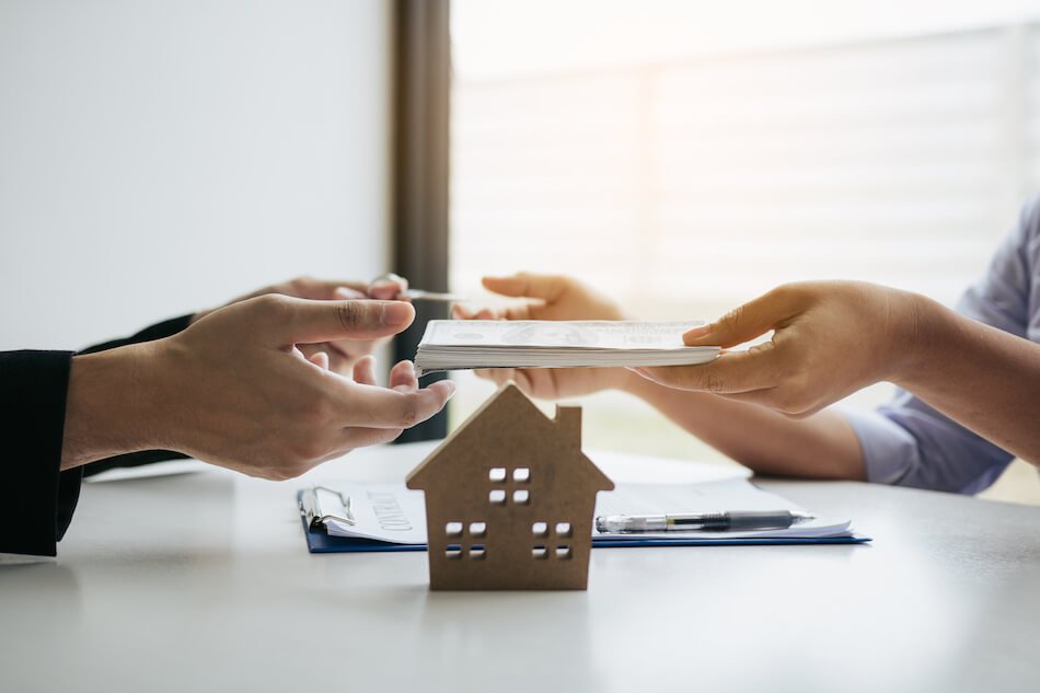 how to build passive income with real estate